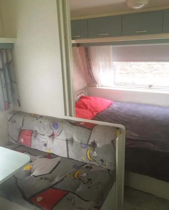 Camping Caravane chez Philippe &Myriam climatisée &Jacuzzi&piscine